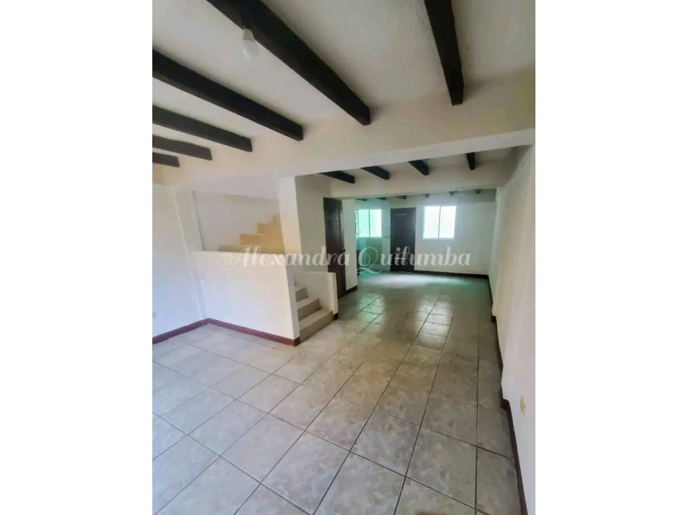 CASA DE 3 HABITACIONES EN VENTA UBICADA EN PRADOS DE CALDERÓN — foto 2