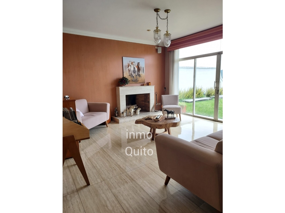 Casa Exclusiva en Venta cerca al Rancho San Francisco, Cumbayá Ecuador