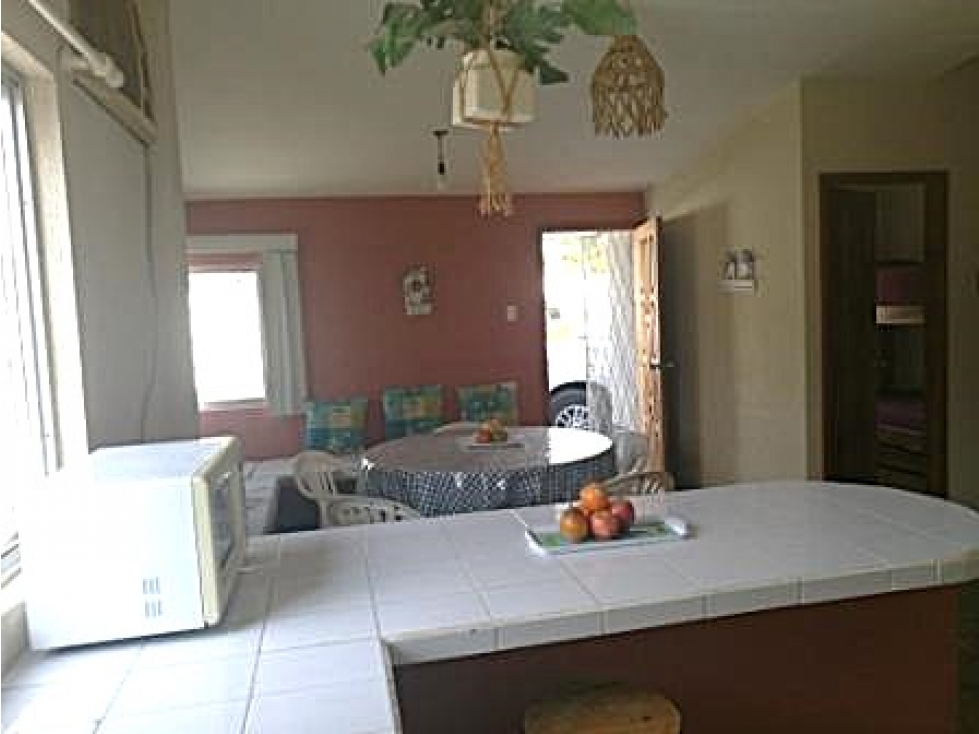 VENDO CASA EN LA PLAYA, AMOBLADA, 3 DORMITORIOS, TONSUPA, ESMERALDAS — foto 2