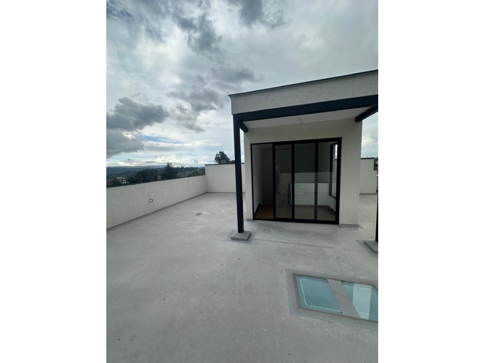 CASA AMPLIA DE MAS DE 160 METROS EN LA VIÑA ALTA