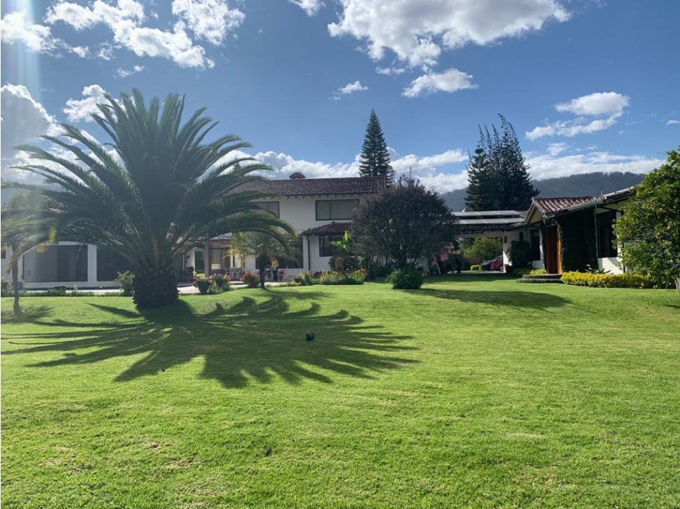 Casa con piscina y suite Auqui Chico Cumbayá | Innova Real — foto 2