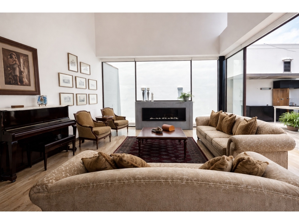 Casa Moderna en Venta Tumbaco La Esperanza, 508 m², Conjunto Privado - 2