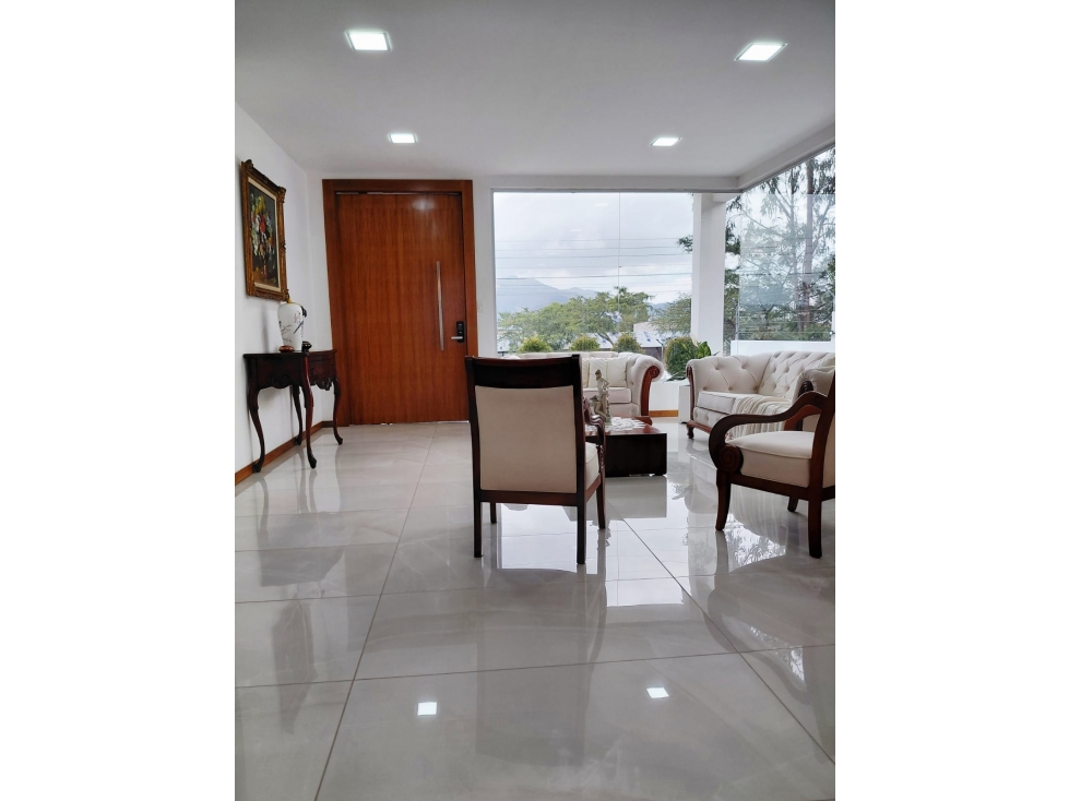 Casa en venta Nayón Tanda Quito 3 dormitorios piscina jardín — foto 3