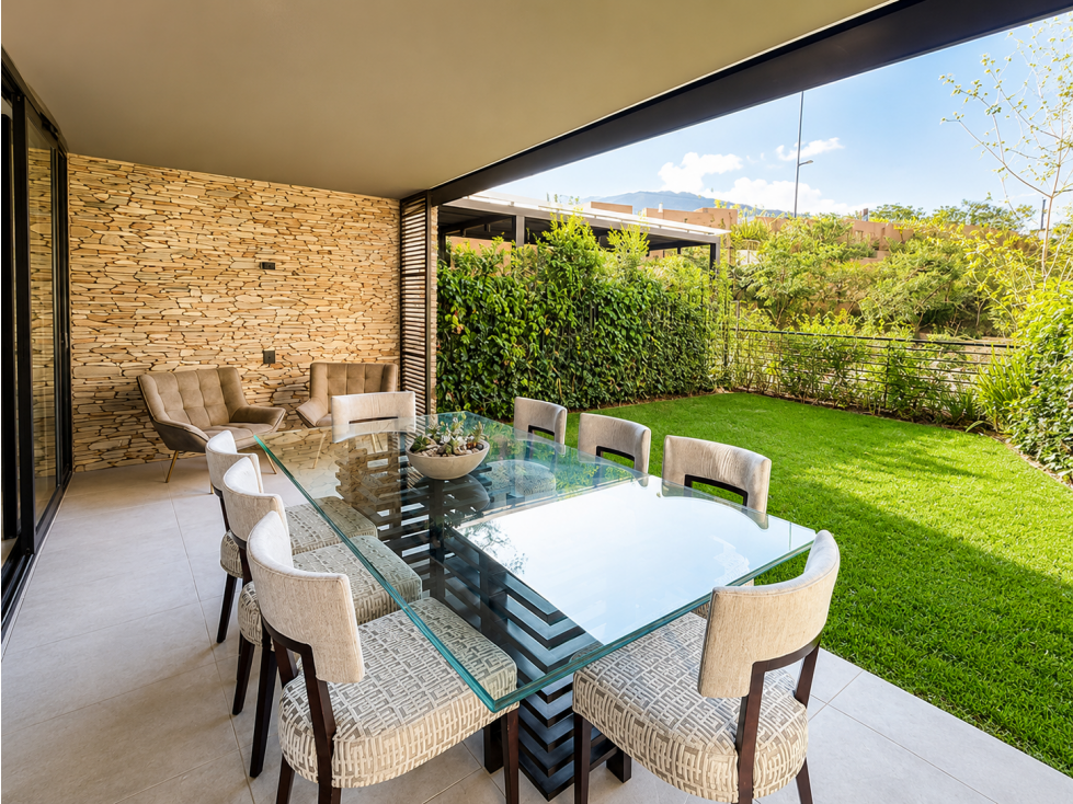 Rento Departamento amoblado en Cumbayá con jardín y 4 habitaciones — foto 6