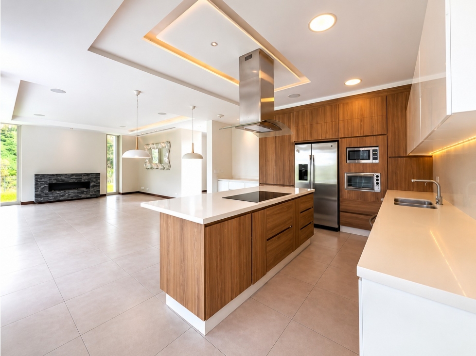 Casa en Alquiler con 800m2 de Jardín y Piscina Vía Intervalles - 3