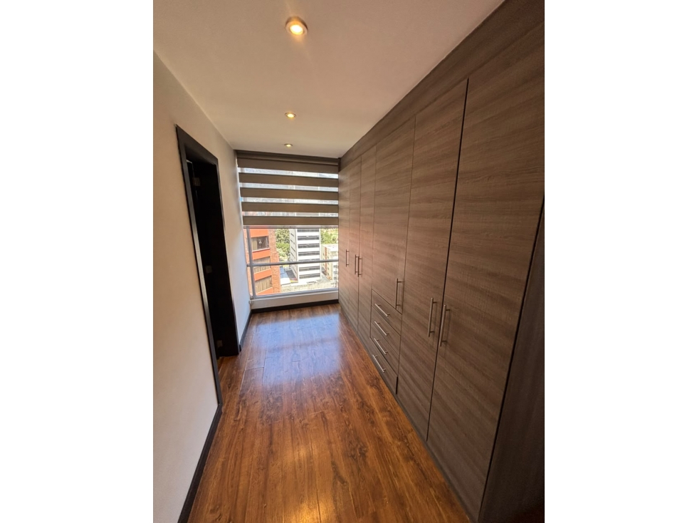 Departamento en Alquiler La Carolina Quito | 200 m², 3 Hab. — foto 6