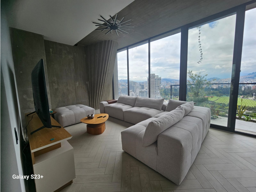 Rento departamento amoblado en La Carolina Piso 23 3 Hab — foto 4