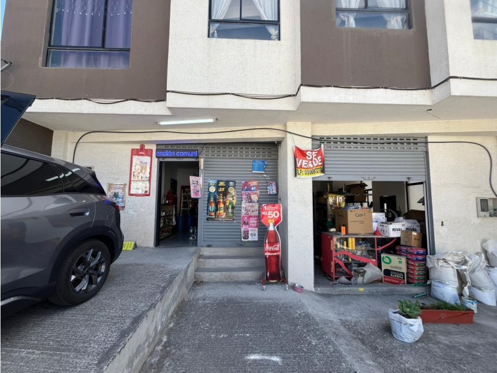 VENTA DE OPORTUNIDAD LOCAL COMERCIAL 33 m² CALDERÓN - 4