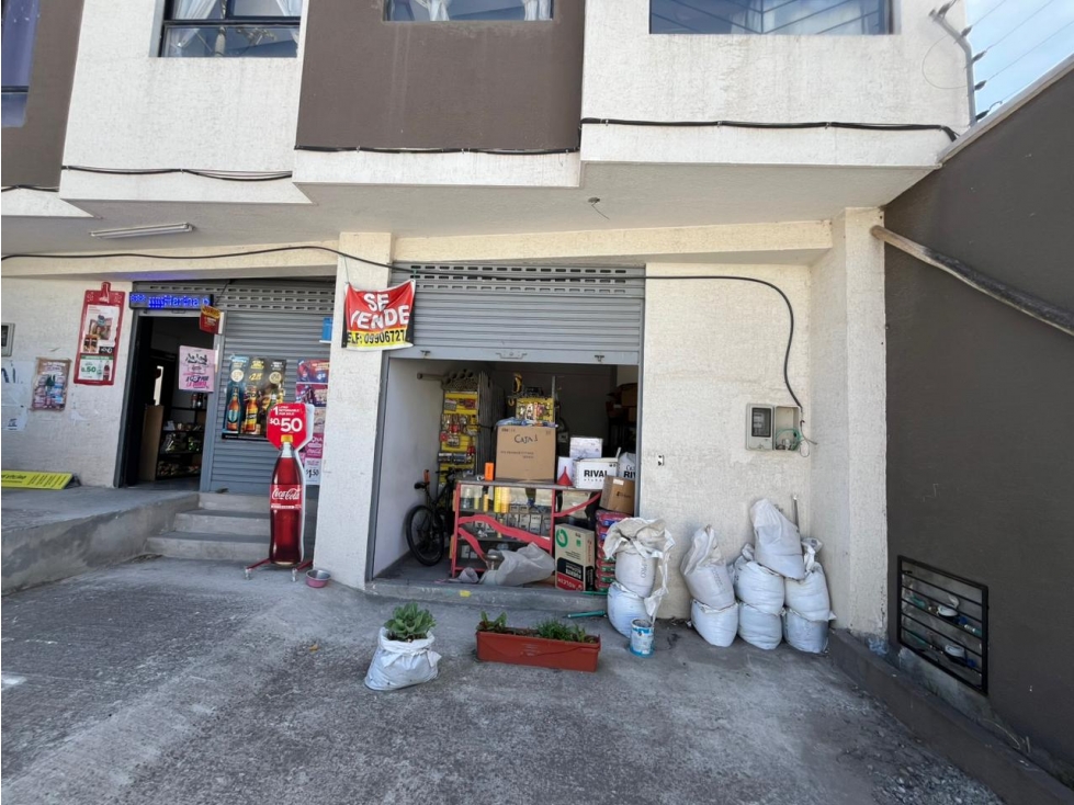 VENTA DE OPORTUNIDAD LOCAL COMERCIAL 33 m² CALDERÓN - 5