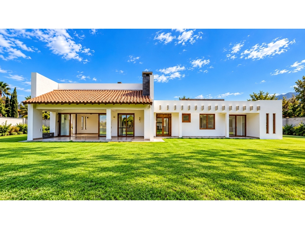 Casa en Arriendo en Puembo, El Campamento, 1 Planta, con Jardín — foto 2