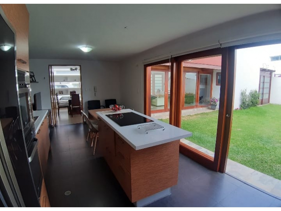 Casa amoblada en renta en La Primavera, Cumbayá incluida alícuota - 3