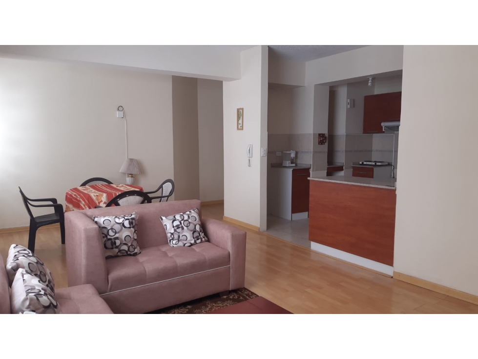 VENDO DEPARTAMENTO 3 DORMITORIOS EN QUITO SECTOR EL INCA — foto 2