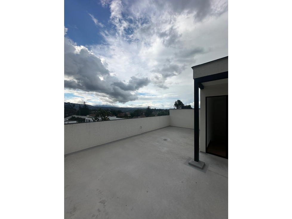 CASA AMPLIA DE MAS DE 160 METROS EN LA VIÑA ALTA — foto 2