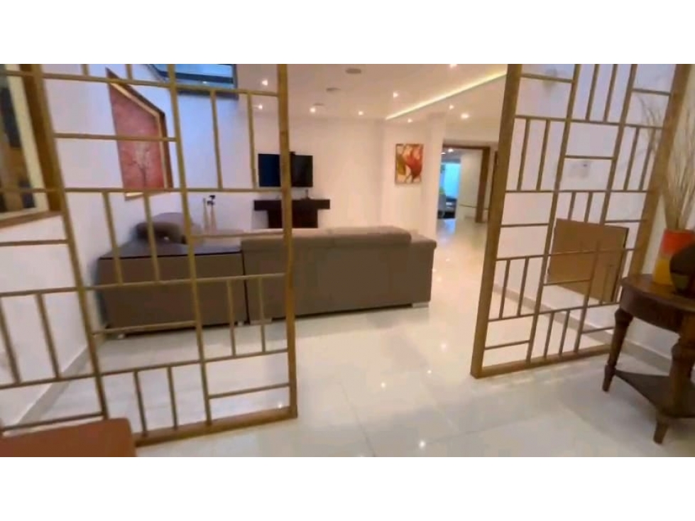 Casa de lujo en Venta con cine jardín y terraza en Quito Campo Alegre — foto 5