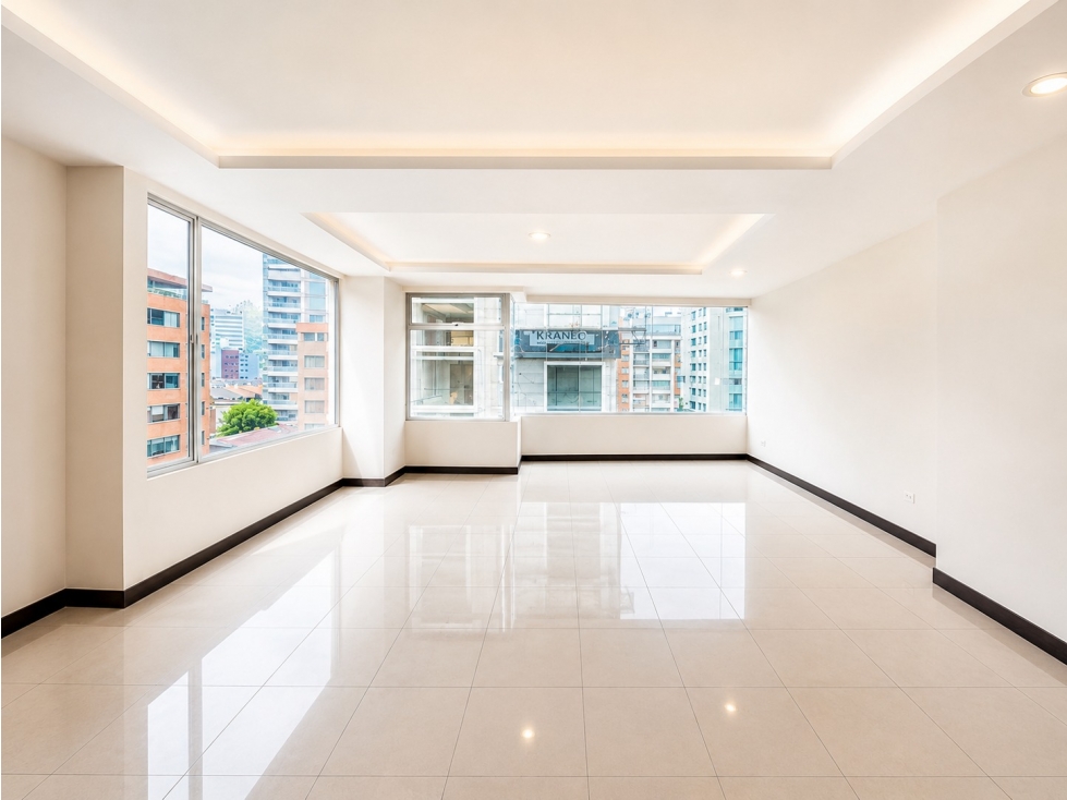 Departamento en venta cerca al Parque La Carolina 182 m2