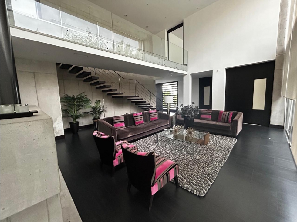 Casa de lujo en venta Cumbayá cerca al Rancho San Francisco