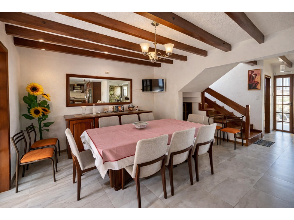 Casa en Venta en Tumbaco cerca de Ventura Mall | Conjunto Privado - 3