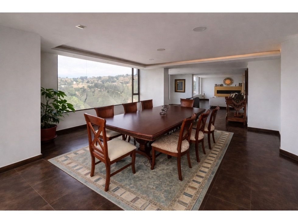 Departamento Amoblado en Renta González Suárez Quito | 3 hab | Vista — foto 4