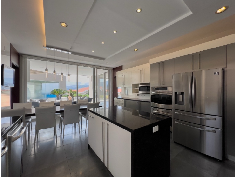 Casas modernas en Cumbayá Quito Ecuador venta o renta, Scala Shopping — foto 5