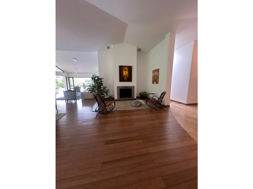Luxury home for sale in La Viña Cumbayá pool 4BR 1 floor — foto 5