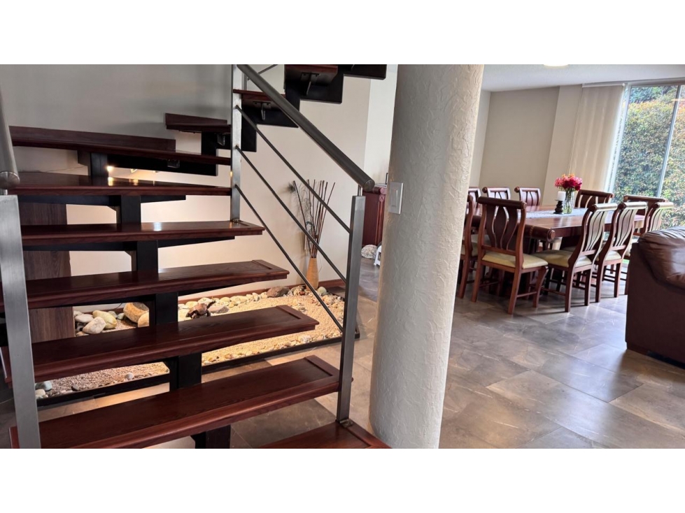 Casa en Venta en Tumbaco | 286 m² Construcción + 123 m² Jardín - 6
