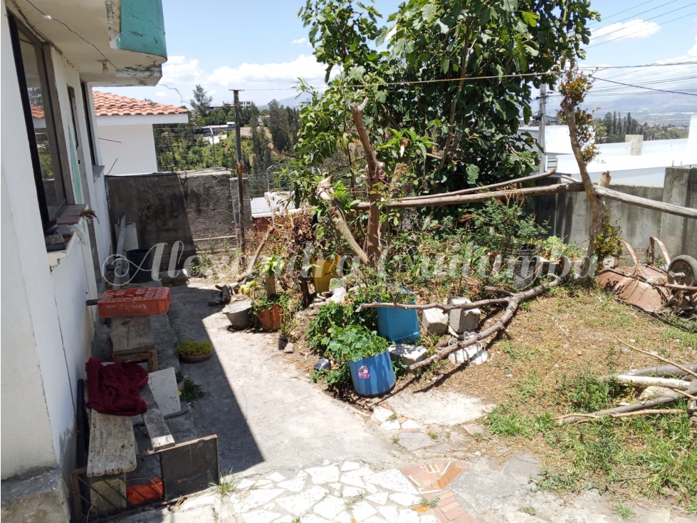 TERRENO EN NAYÓN DE 1104m2 EN VENTA UBICADO A 2 CUADRAS DEL PARQUE - 6