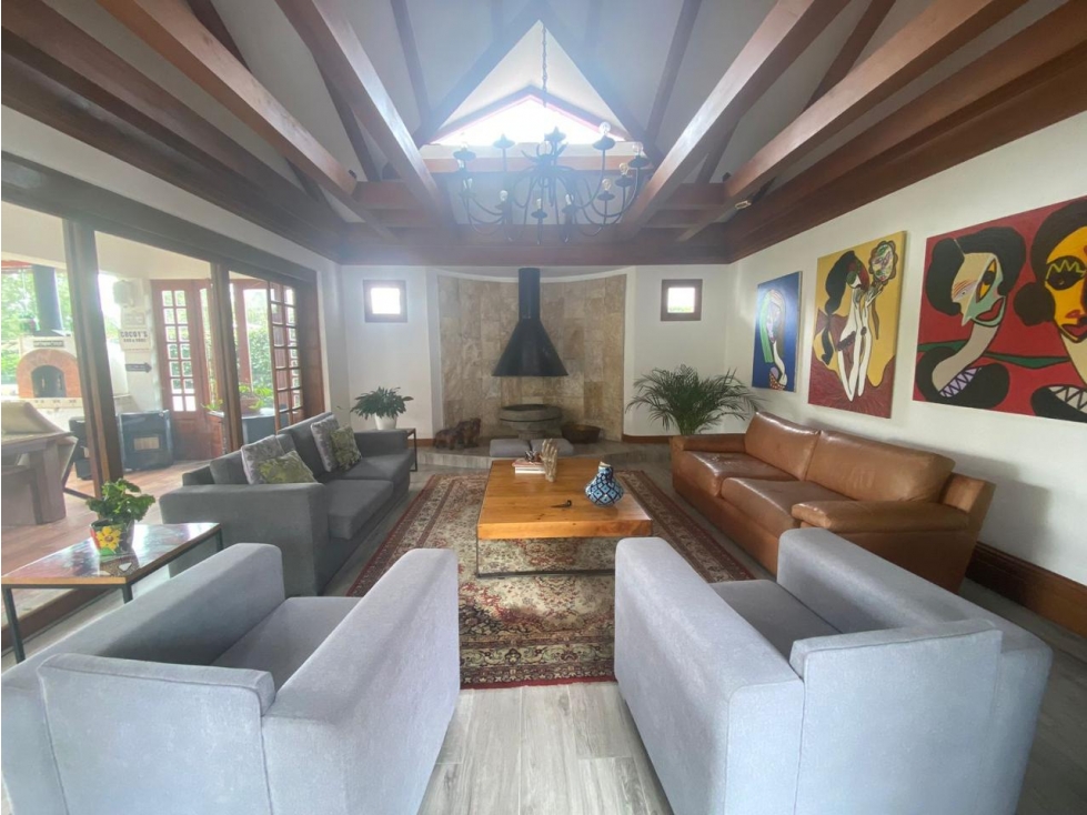CASA SIN AMOBLAR DE RENTA EN CUMBAYA EN LA VIÑA - 3
