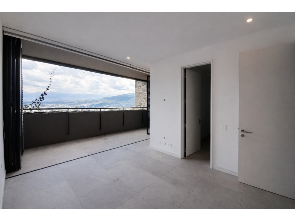 Venta de departamento con terraza en Aquarela Cumbayá 3 Hab — foto 3