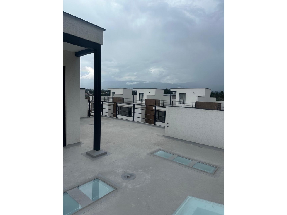 CASA AMPLIA DE MAS DE 160 METROS EN LA VIÑA ALTA — foto 3