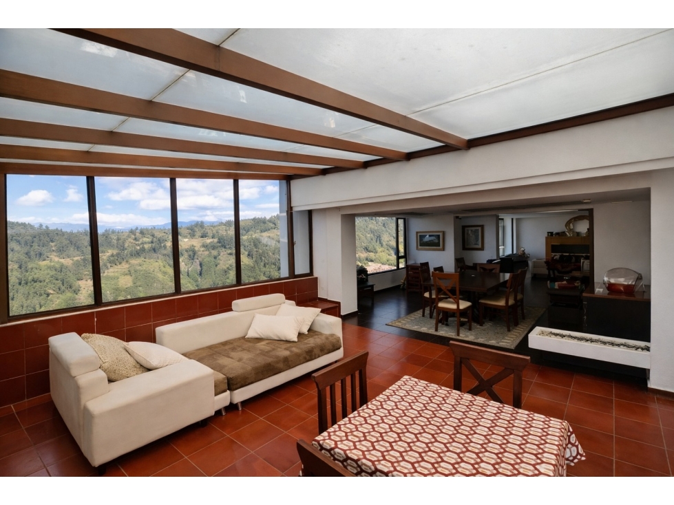 Departamento Amoblado en Renta González Suárez Quito | 3 hab | Vista — foto 6