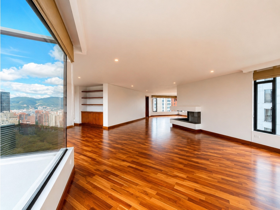 Arriendo Departamento de 430m2 4hab. González Suárez, Quito Ecuador — foto 2