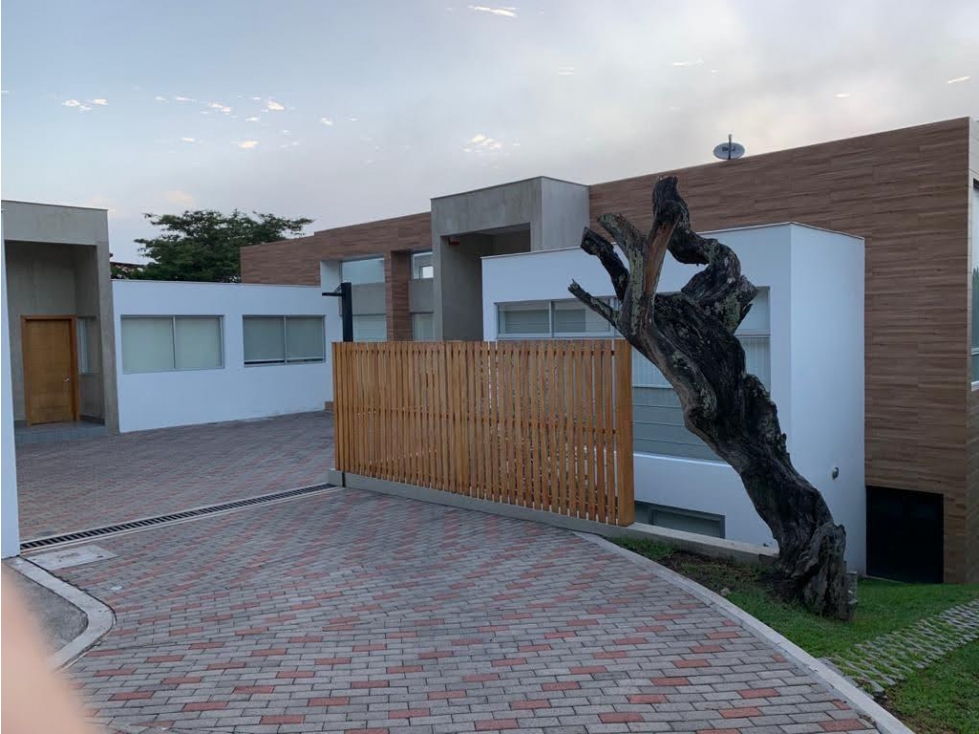 casas con piscina en Venta en Cumbaya en urbanización privada — foto 6