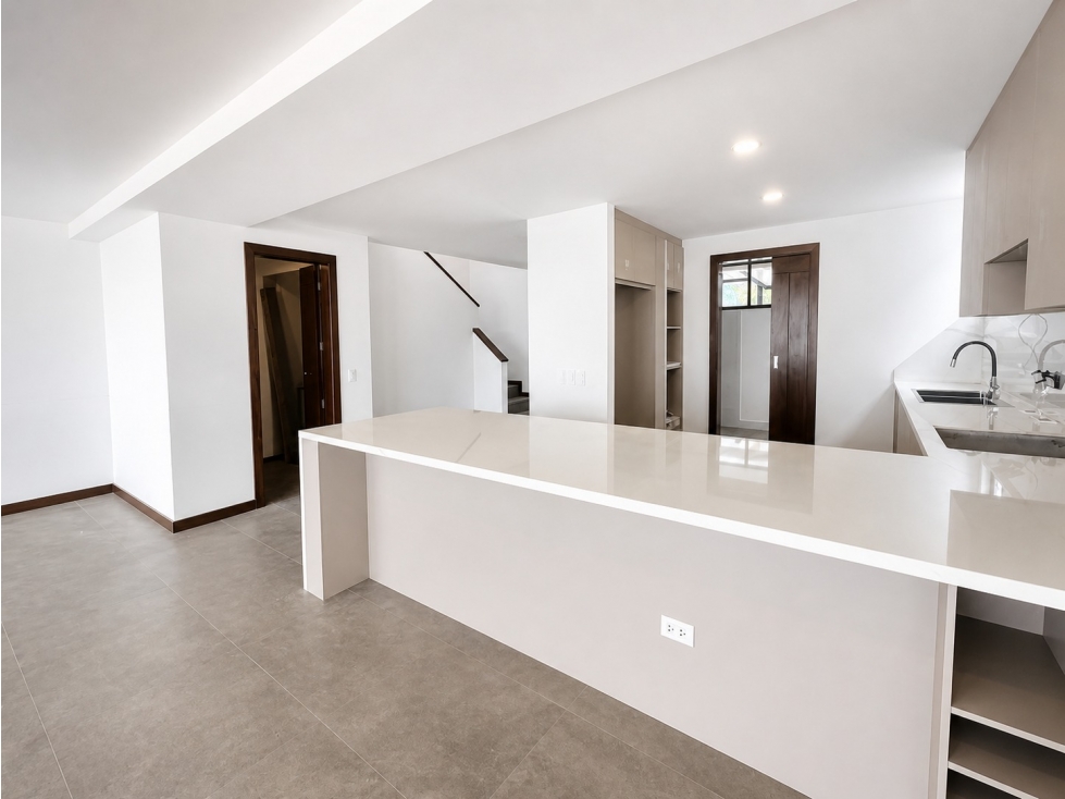 Casa de estreno de Venta en Tumbaco - 5