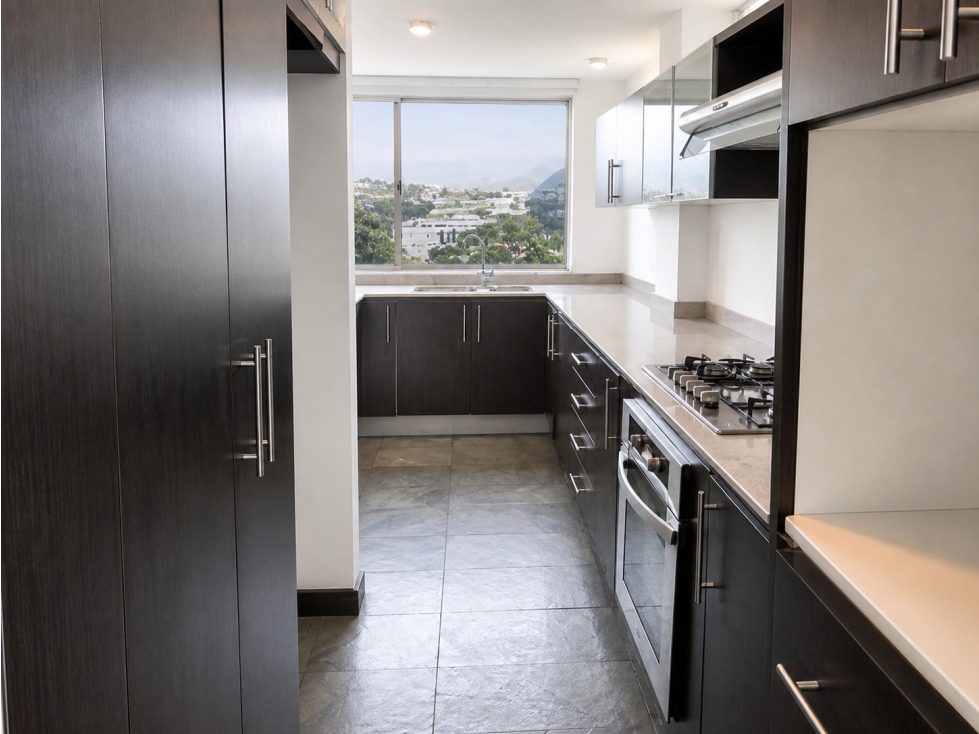 Departamento amoblado en renta en Cumbayá listo para vivir — foto 3