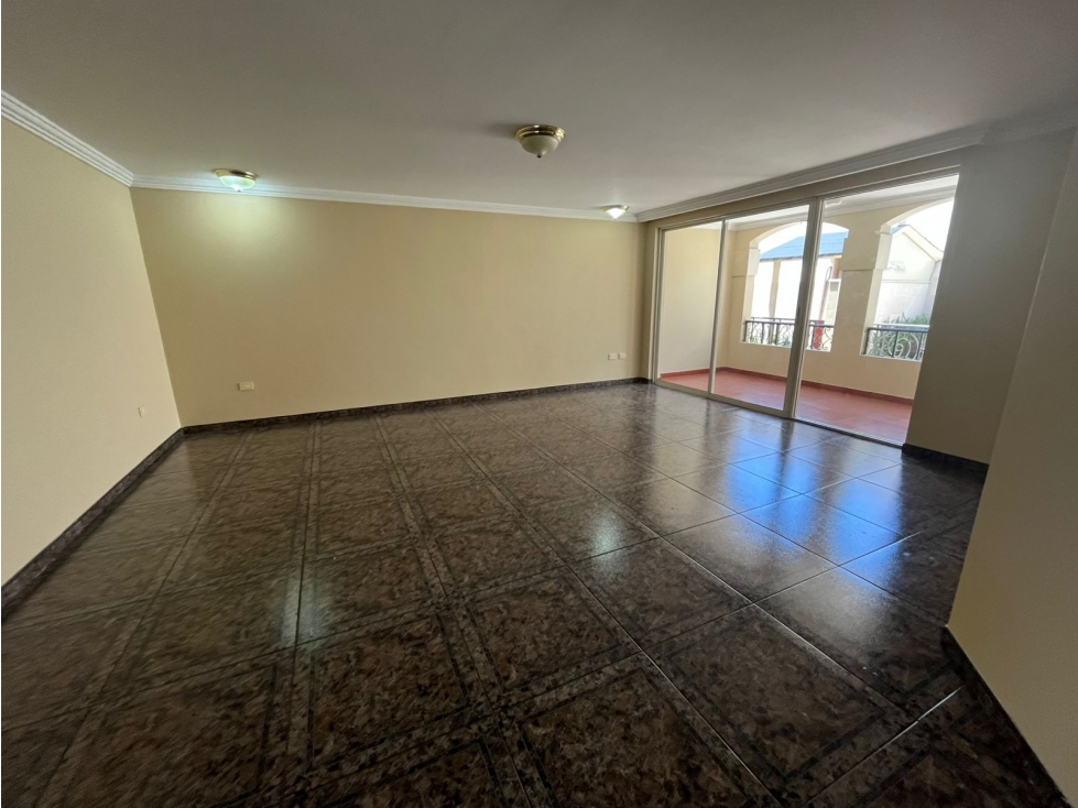 Casas de Arriendo en Cumbayá Jardines del Este cerca Usfq — foto 6