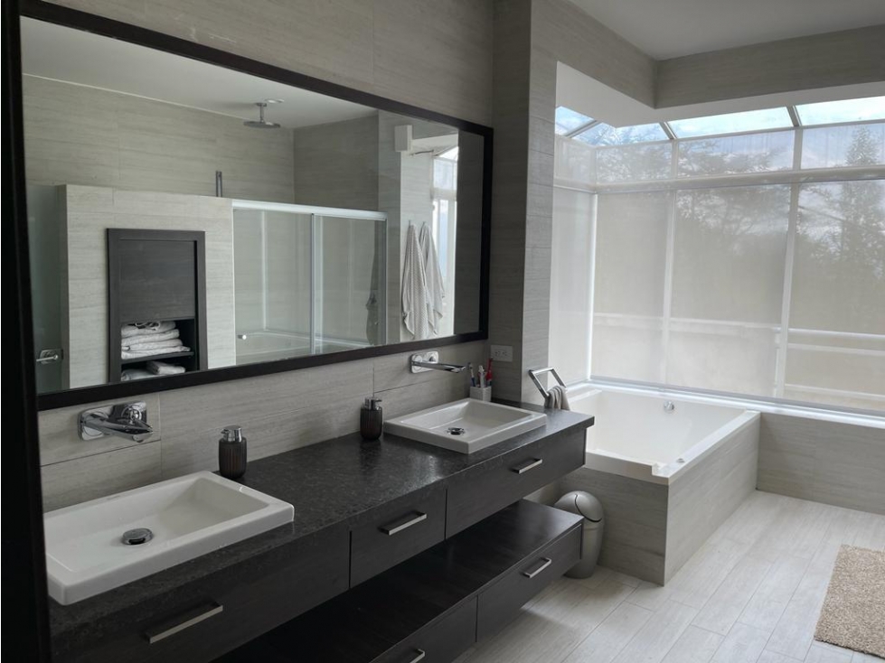 Casas de Lujo de arriendo Cumbayá Pachosalas Urbanización Premium - 6