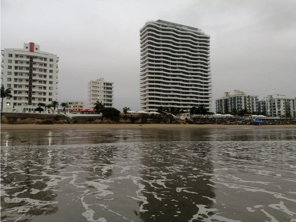Pent-house de Lujo en Venta en Tonsupa Esmeraldas | Frente al Mar - 4