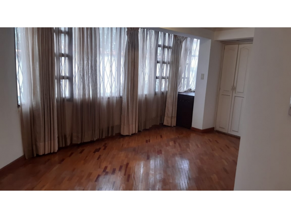 VENDO DEPARTAMENTO 3 DORMITORIOS, SAN ISIDRO DEL INCA, NORTE DE QUITO — foto 6