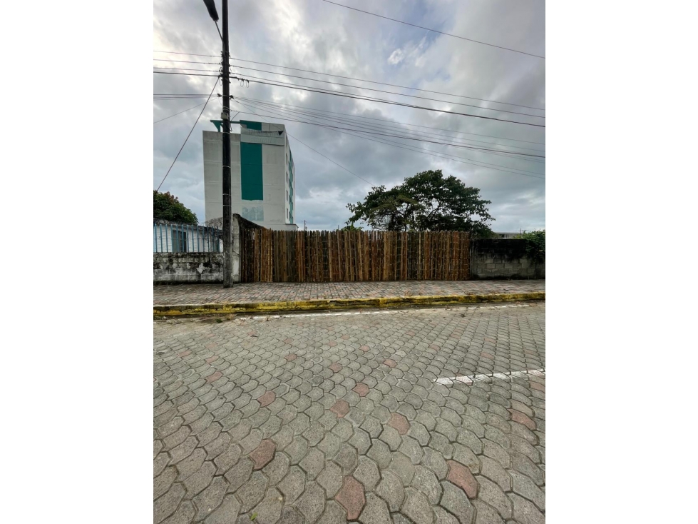 VENDO TERRENO 240 M2 SECTOR CASTELNUOVO, TONSUPA, ESMERALDAS, ECUADOR - 5