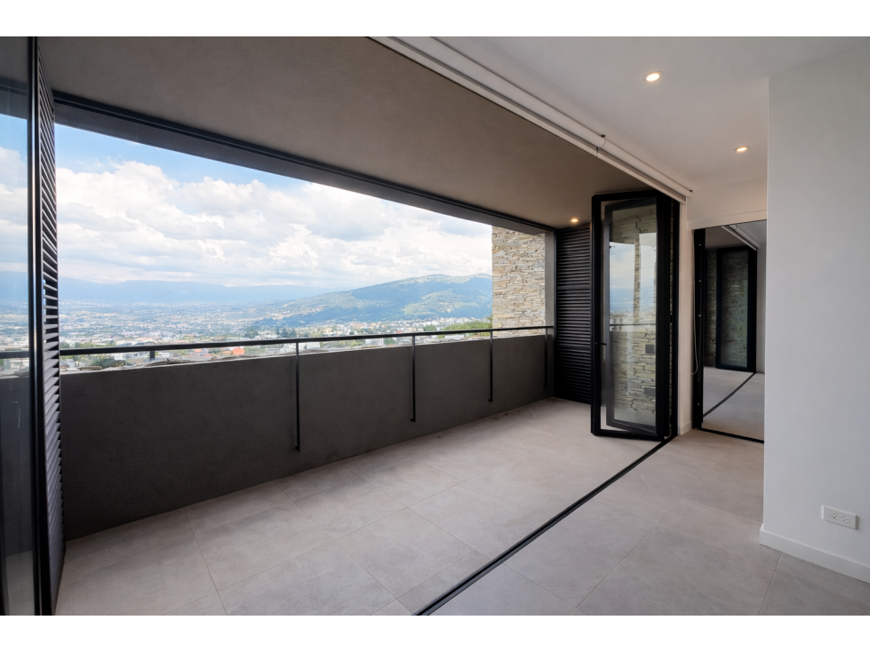 Venta de departamento con terraza en Aquarela Cumbayá 3 Hab — foto 2