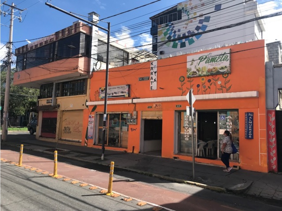 VENDO EDIFICIO RENTERO ESQUINERO LOCALES -RESTAURANTE- MARISCAL — foto 6
