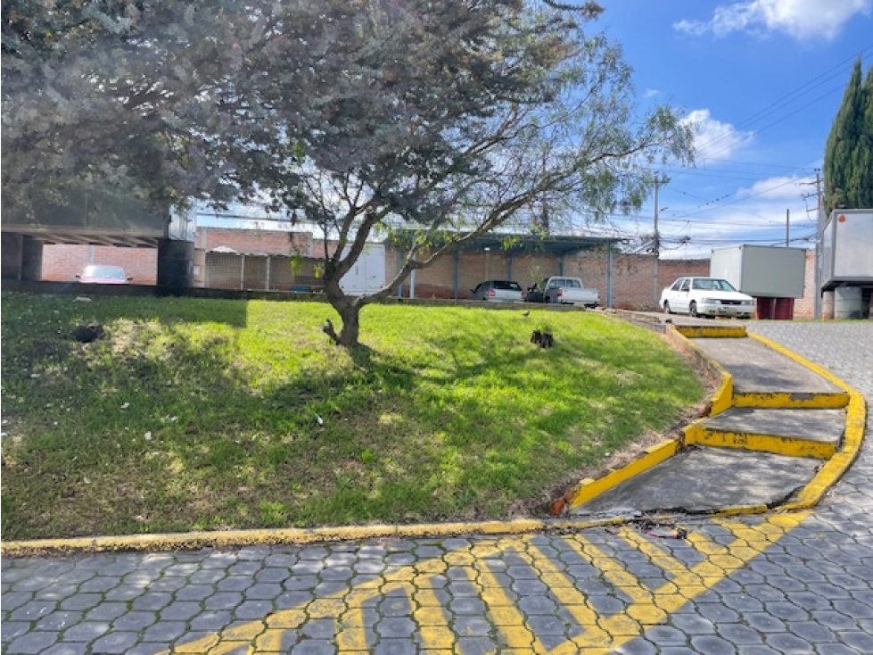CALDERON PROPIEDAD INDUSTRIAL (IMI) COMERCIAL CERCA PANAMERICANA - 4
