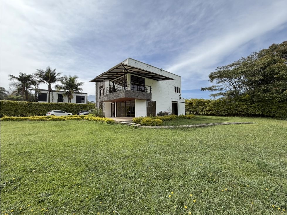 CASA CAMPESTRE VÍA SAN ANTONIO- LA CEJA EN CONDOMINIO CERRADO — foto 3