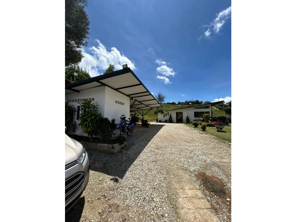 CASA CAMPESTRE EN EL CARMEN — foto 3