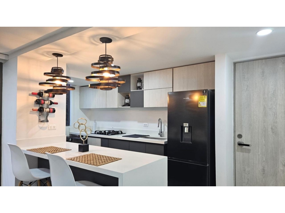 APARTAMENTO AMOBLADO LOMA LOS BERNAL — foto 2