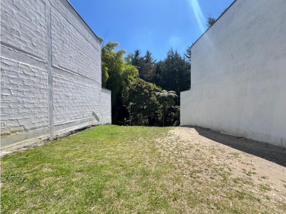 LOTE ENTRE LLANOGRANDE Y SAN ANTONIO UNIDAD CERRADA — foto 3