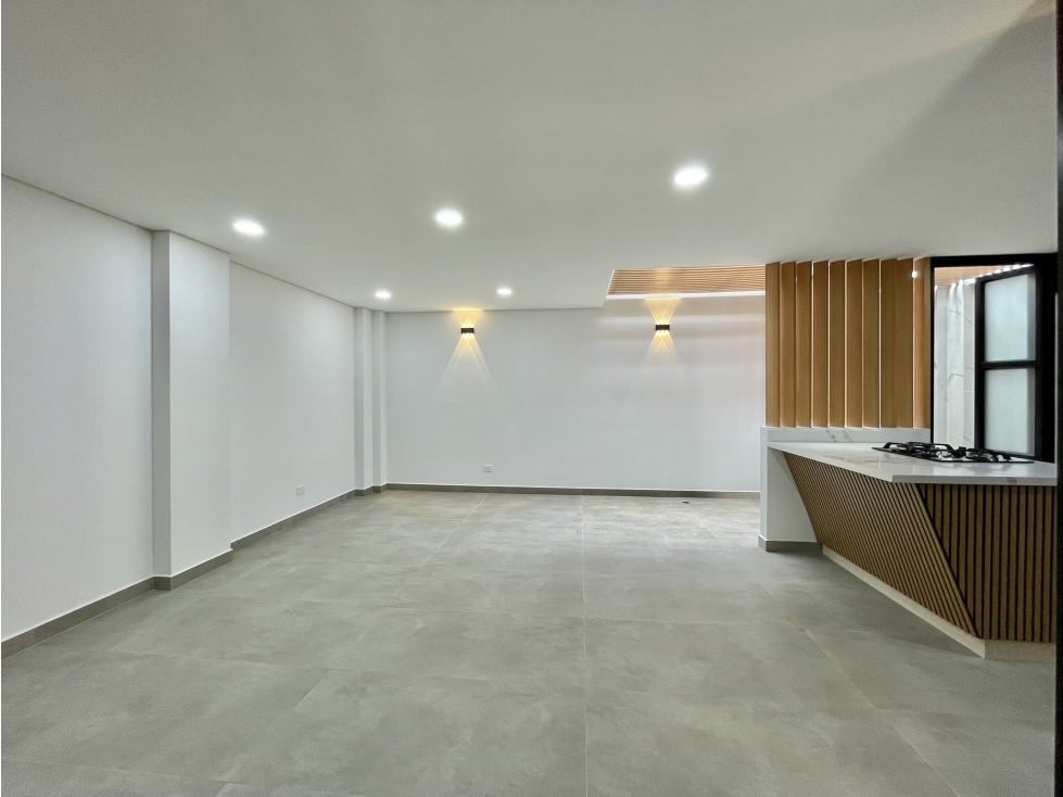 CASA EN UNIDAD CERRADA GUALANDAY LLANOGRANDE — foto 3