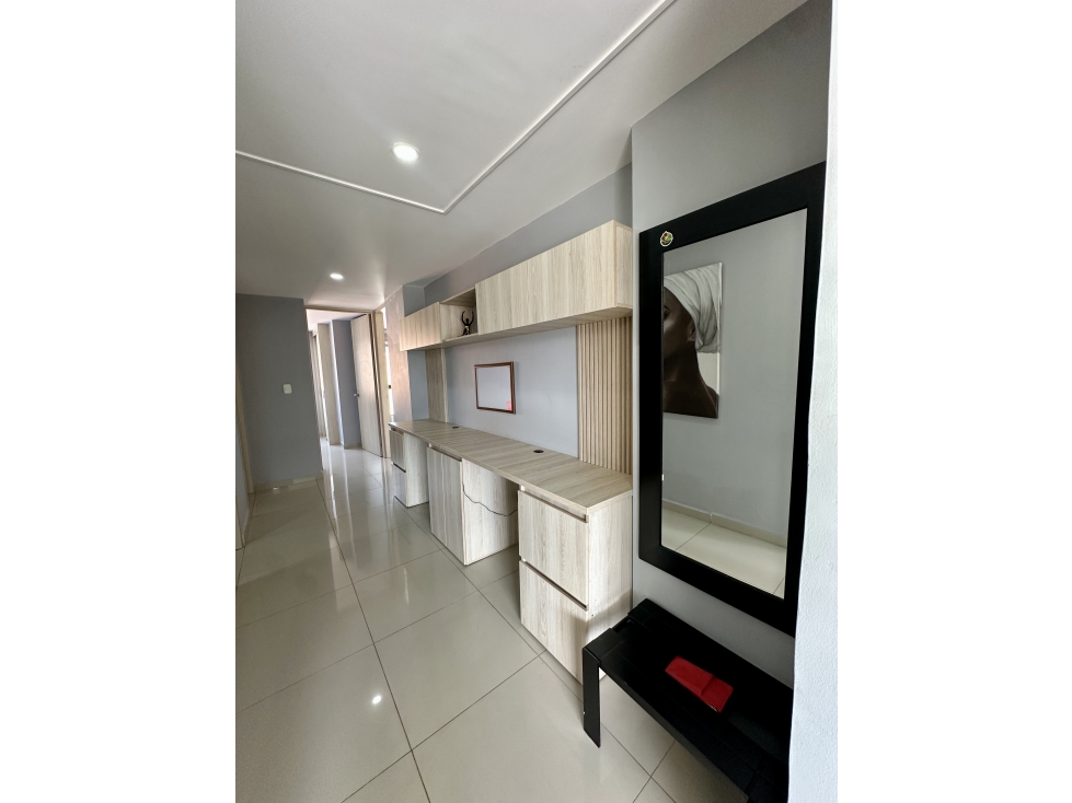 APARTAMENTO PARA RENTA AMOBLADO EN LAURELES — foto 4