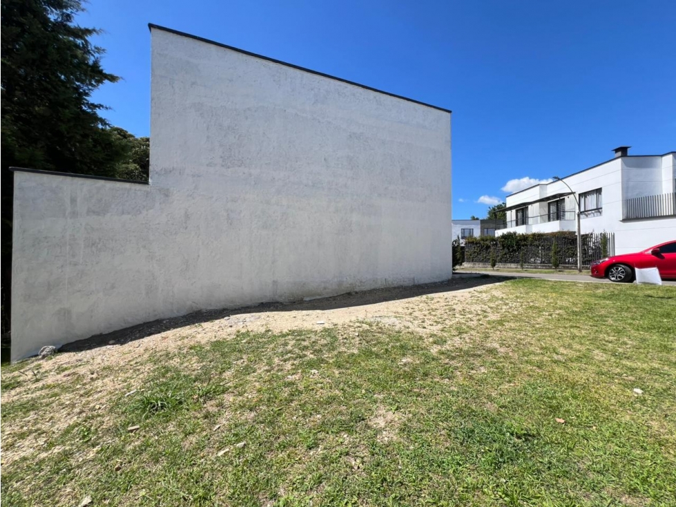 LOTE ENTRE LLANOGRANDE Y SAN ANTONIO UNIDAD CERRADA — foto 4