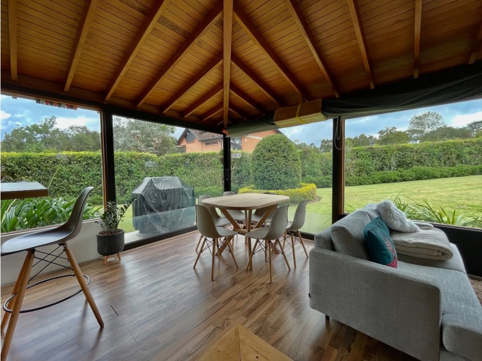 CASA CAMPESTRE EN EL ALTO DE LAS PALMAS (INDIANA) — foto 2